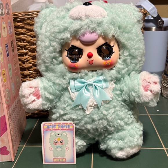 Baby Three Sweet Baby 400% Mint Bear RARE GOLD CRYING EYES - Picture 2 of 6